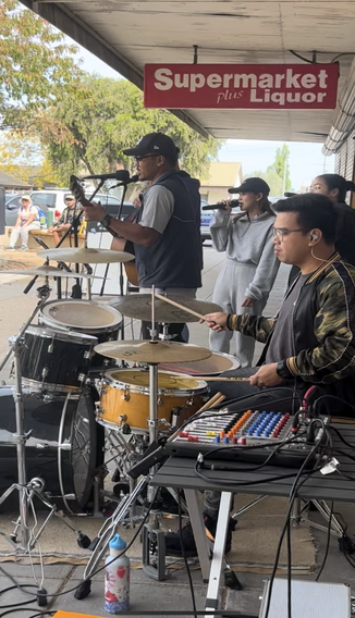 april-2024-band