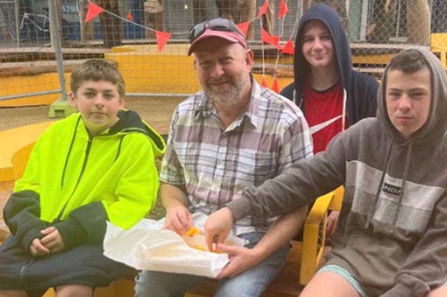 nov-2022-angus-with-the-boys